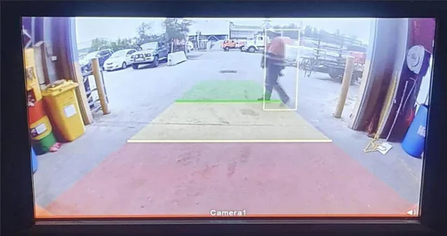 AI-antikollisjon kamera system m/skjerm Ink. kabelsett, klar til bruk, 12-32VDC 