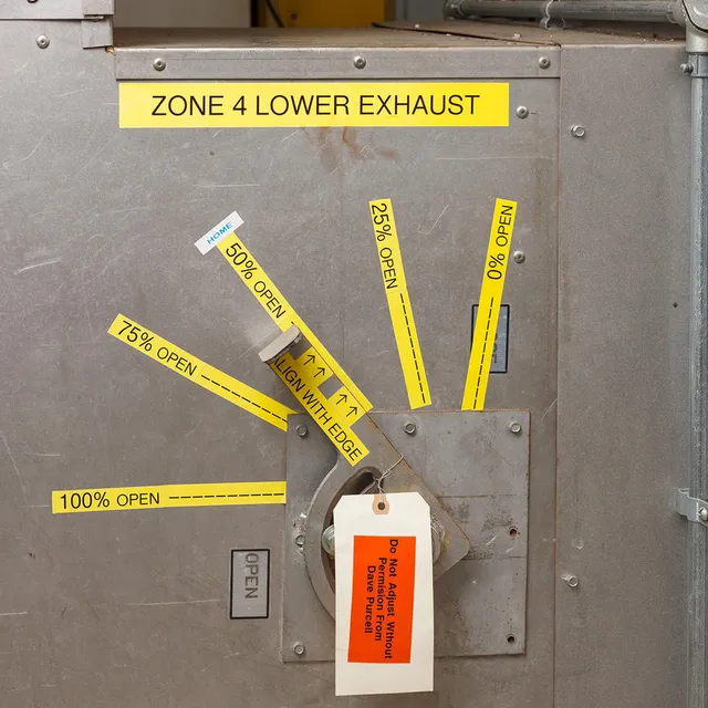 BRADY Vinylfolie 24.4mm x 15.24m Permanent, kontinuerlig, utendørs, M6x 