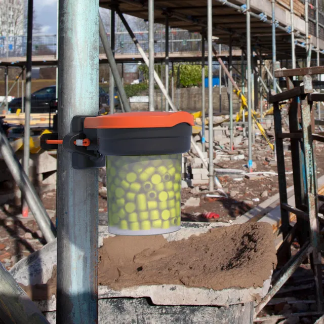 Skipper utstyrsdispenser, orange lokk Festes med andre Skipper produkter 