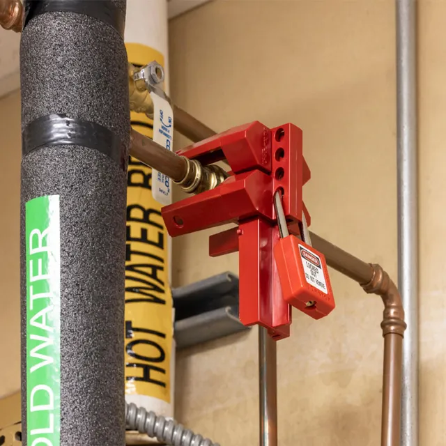 LOTO kuleventil lock (liten) 13-51mm Masterlock rød plast 