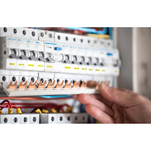 BRADY Gul Polyester 17 x 6mm Permanent, utendørs, M7x 