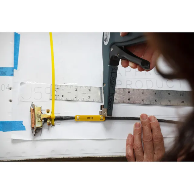 BRADY Kabelmerking GUL 55,88x10.41mm Tag, Nomex 