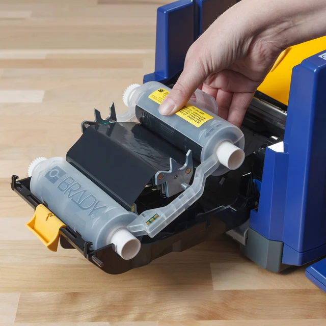 BRADY S3100 Sign & Label Printer Flere modeller tilgjengelig, se utvalg 